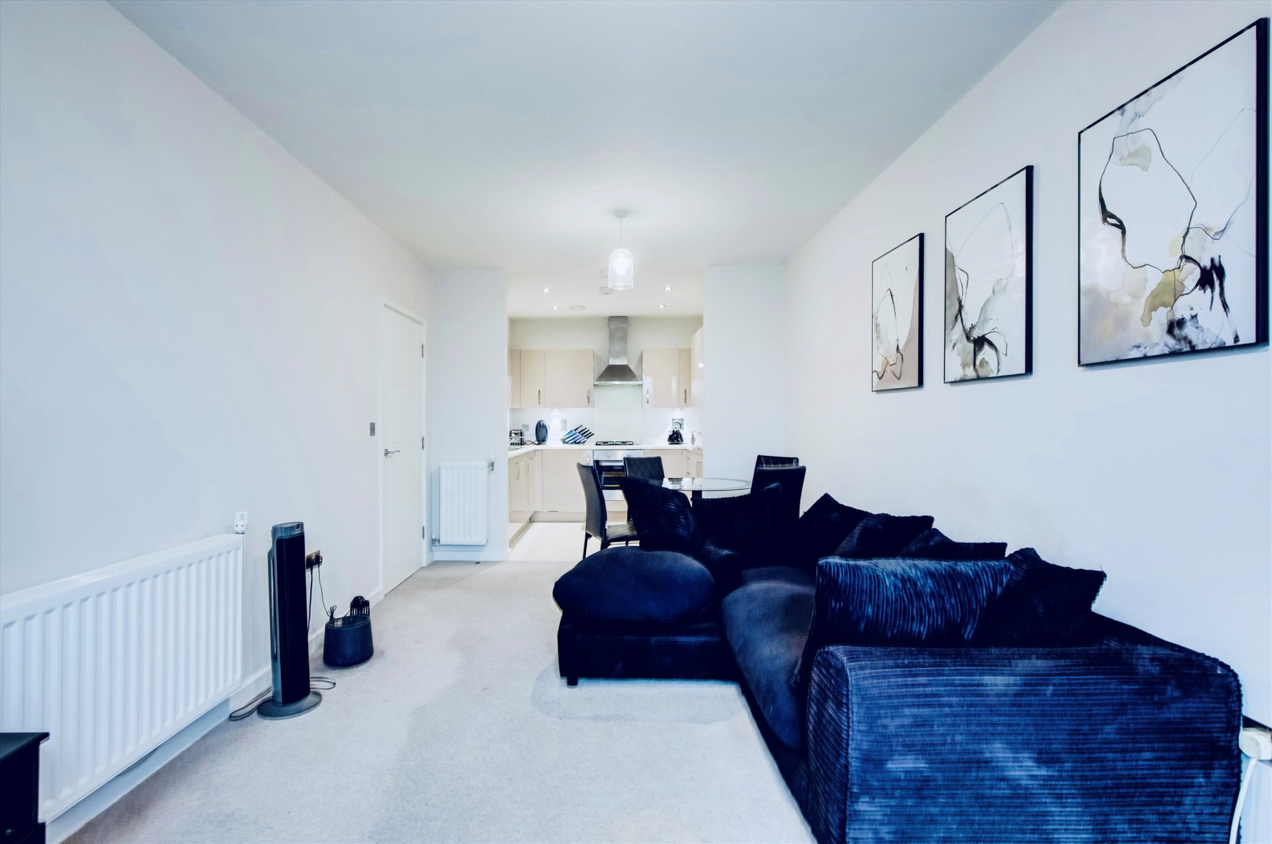 Flat Green Lane in Greater London