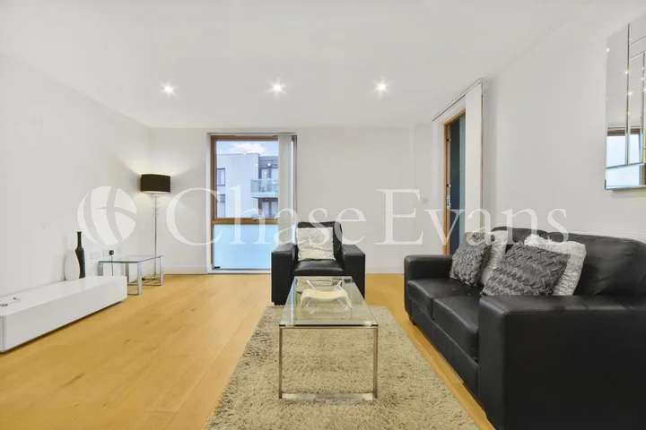 Flat Hornsey Lane in Greater London
