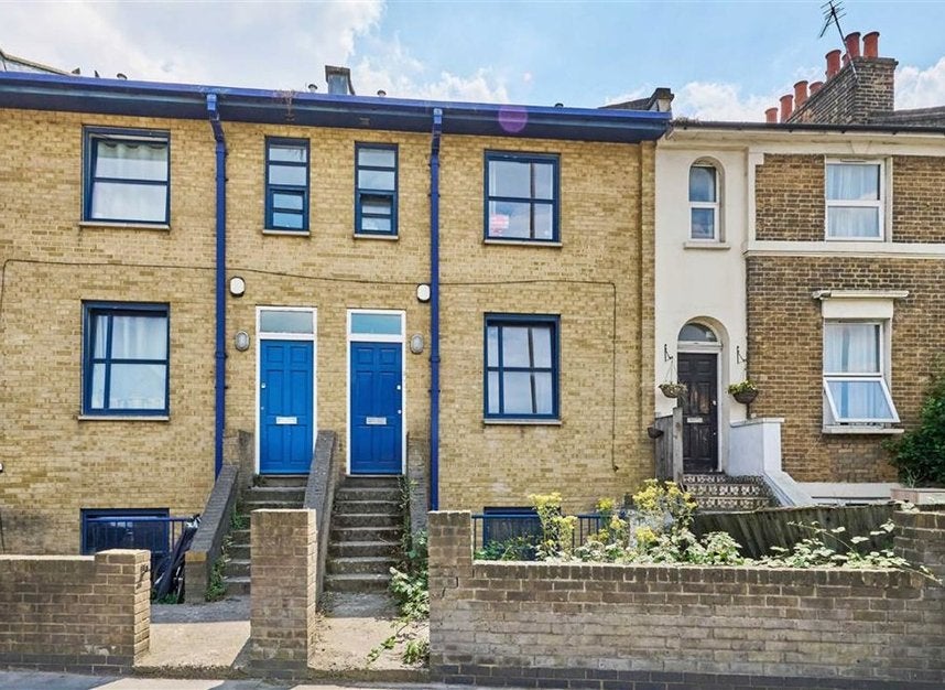 House Woolwich Road in Greater London