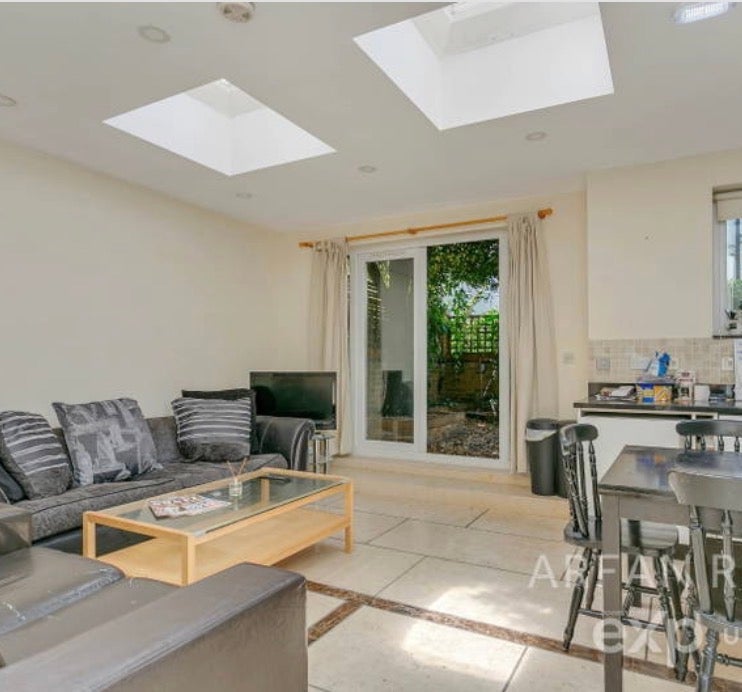 Room Godolphin Road in Greater London