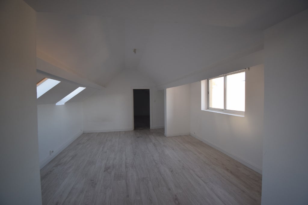 Flat Rue François Villon in Saint-Aubin-lès-Elbeuf
