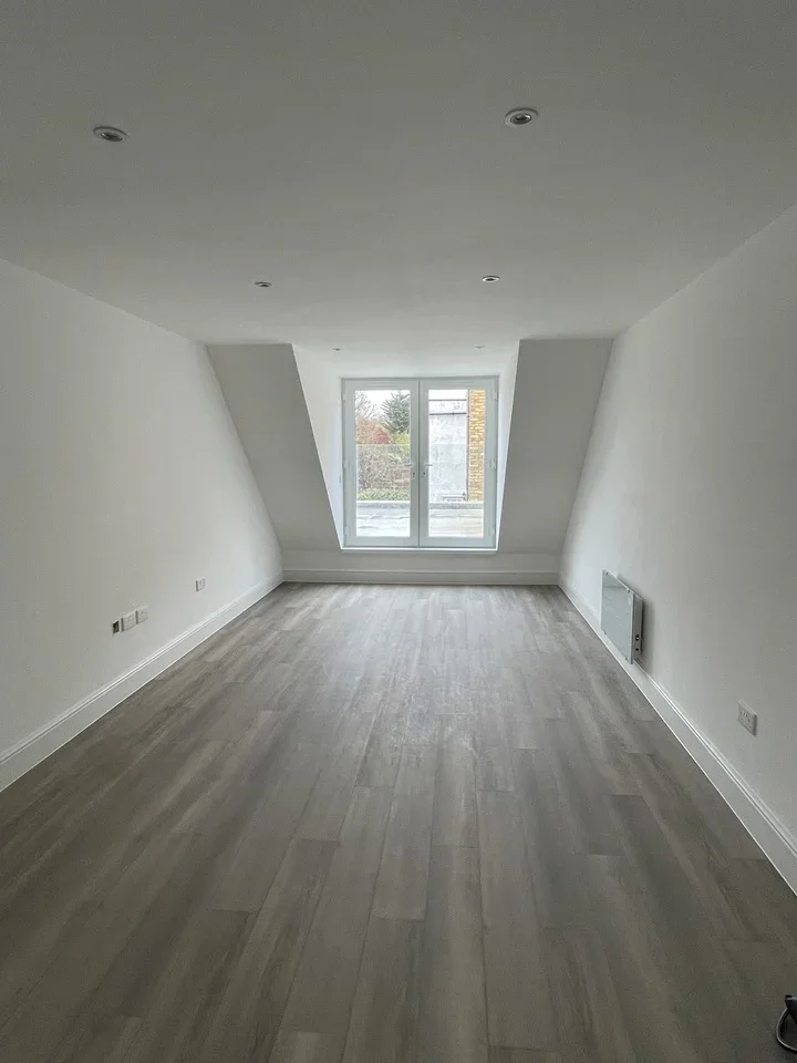 Flat Newlands Park in Greater London