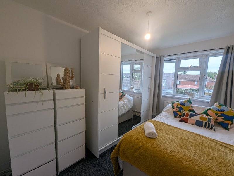 Room Gautrey Square in Greater London