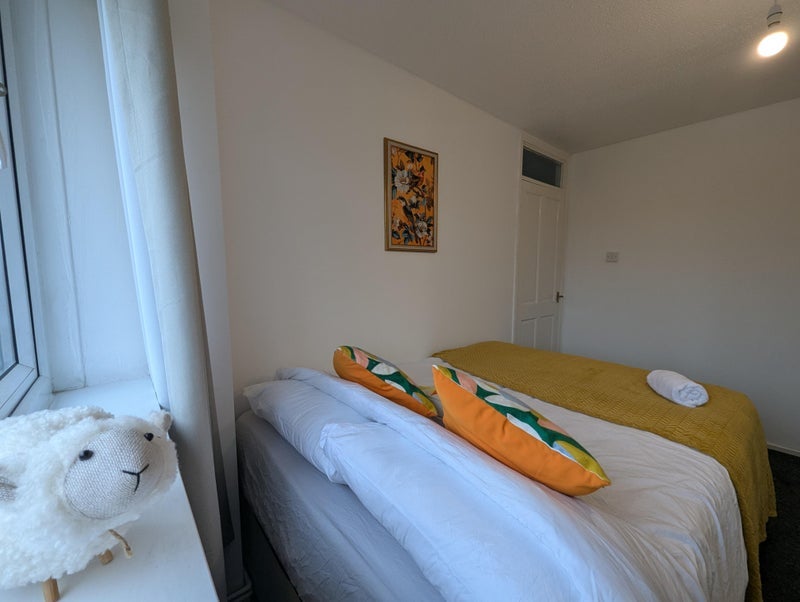 Room Gautrey Square in Greater London