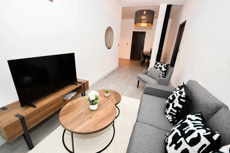 Flat Burrell Street in Wakefield