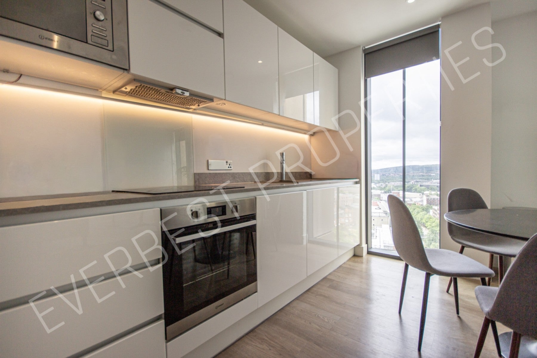 Flat Rutherford Street in Newcastle upon Tyne