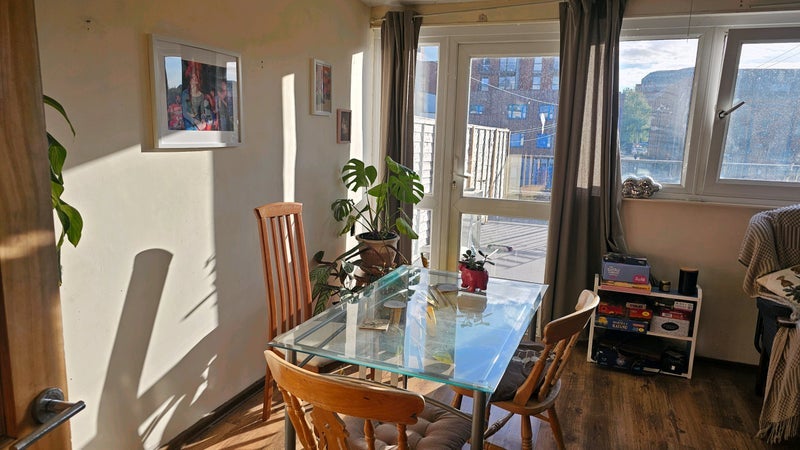 Room Whitehouse Lane in Bristol