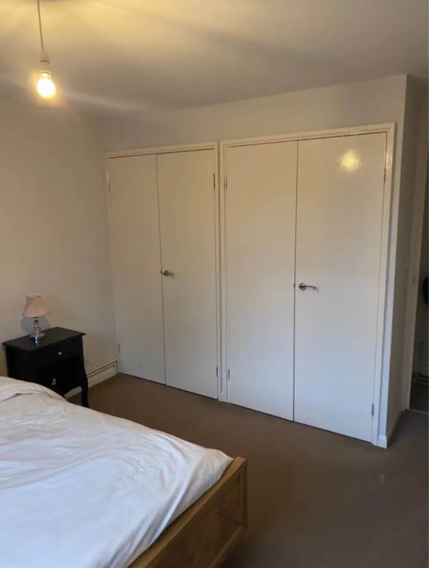 Room Bedford Road in Greater London