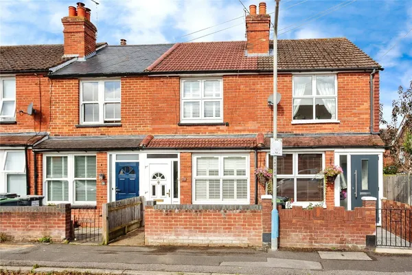 Flat Sussex Road in Tonbridge and Malling