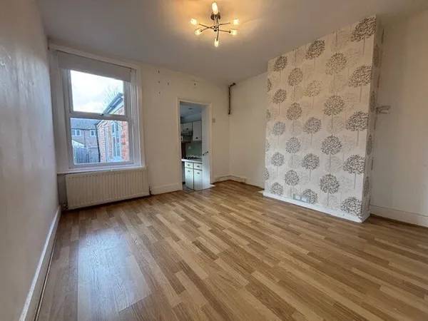 Flat Sussex Road in Tonbridge and Malling