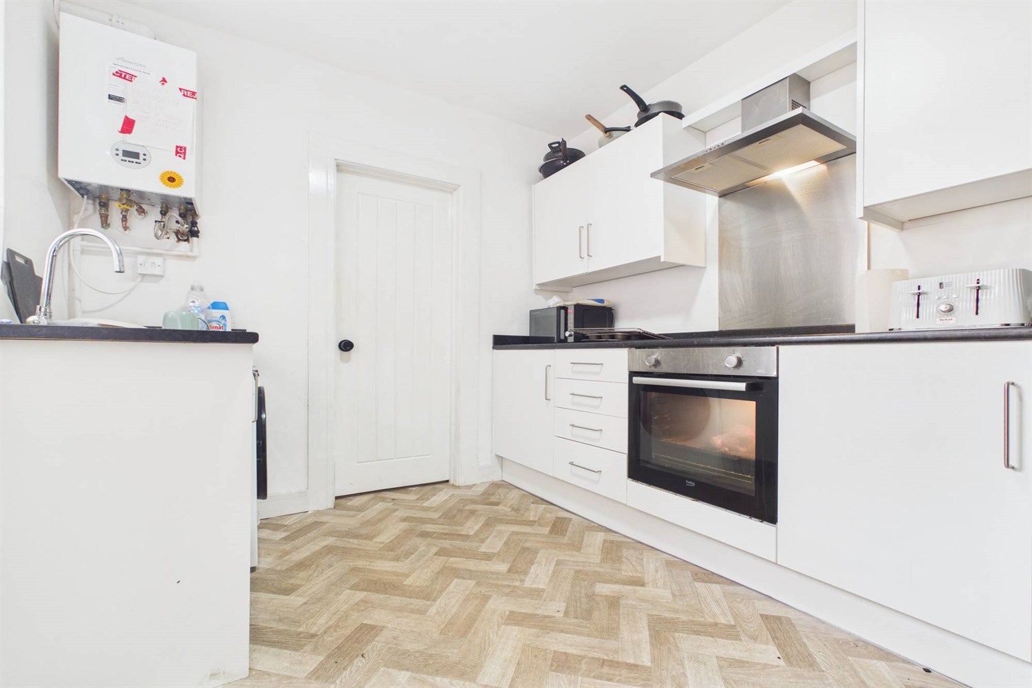 Room Dean Road in South Tyneside
