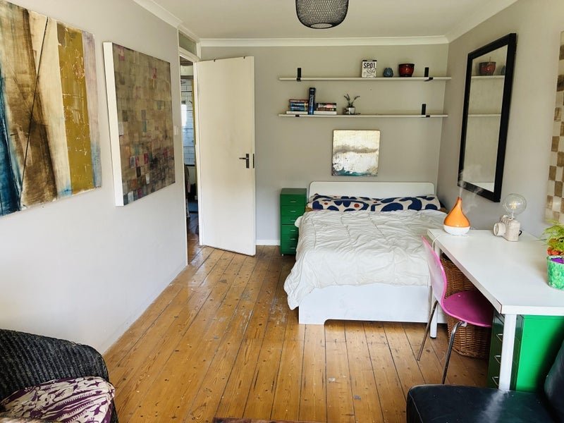 Room Ladas Road in Greater London