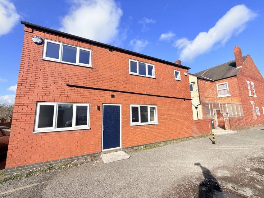 Flat Market Place in Bolsover