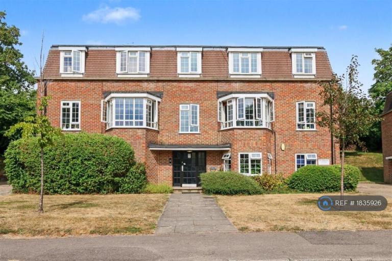 Flat Craig Mount in Hertsmere