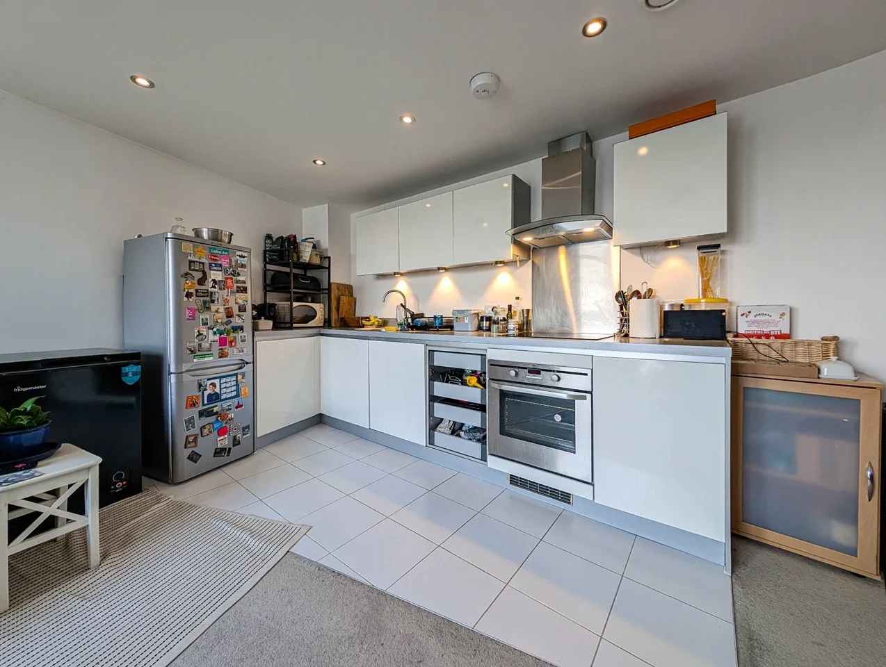 Flat Rectory Road in Greater London