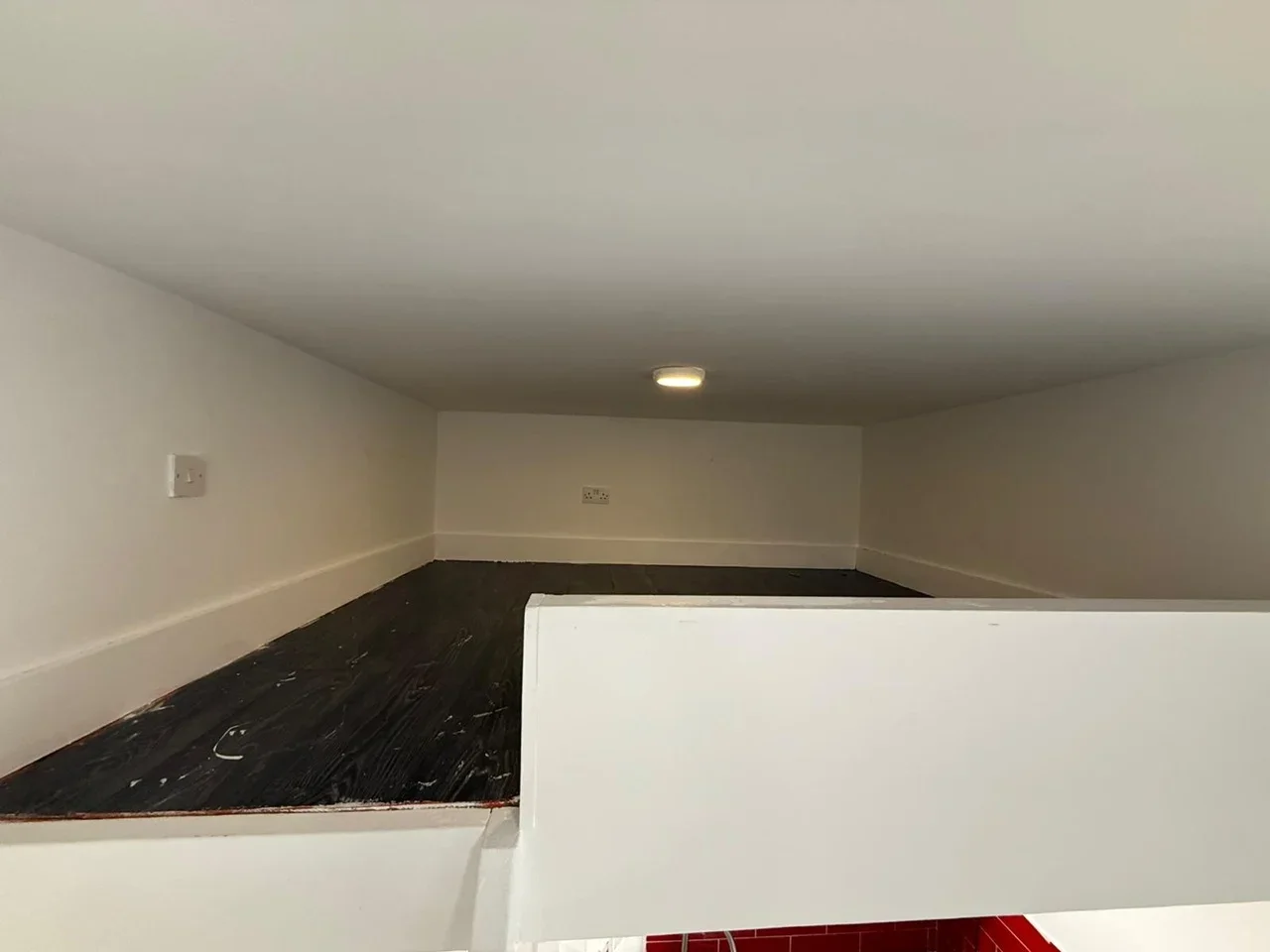 Flat New Windsor Street in Greater London