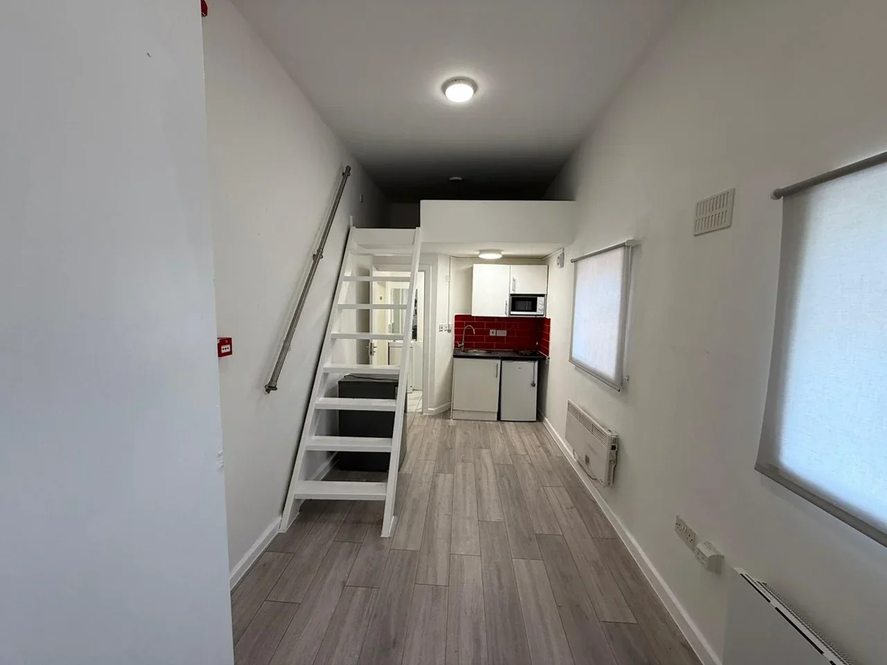 Flat New Windsor Street in Greater London