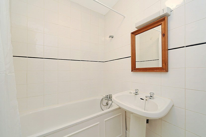 Flat Westbourne Terrace in City of Westminster