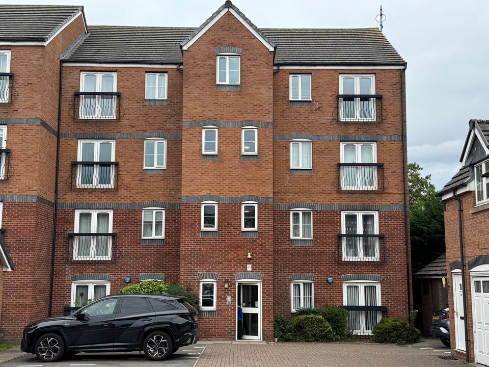 Flat Anchor Drive in Sandwell