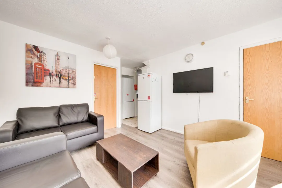 Room Godden Road in Canterbury