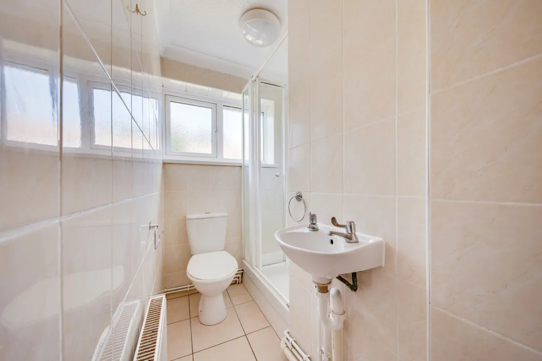 Room Godden Road in Canterbury