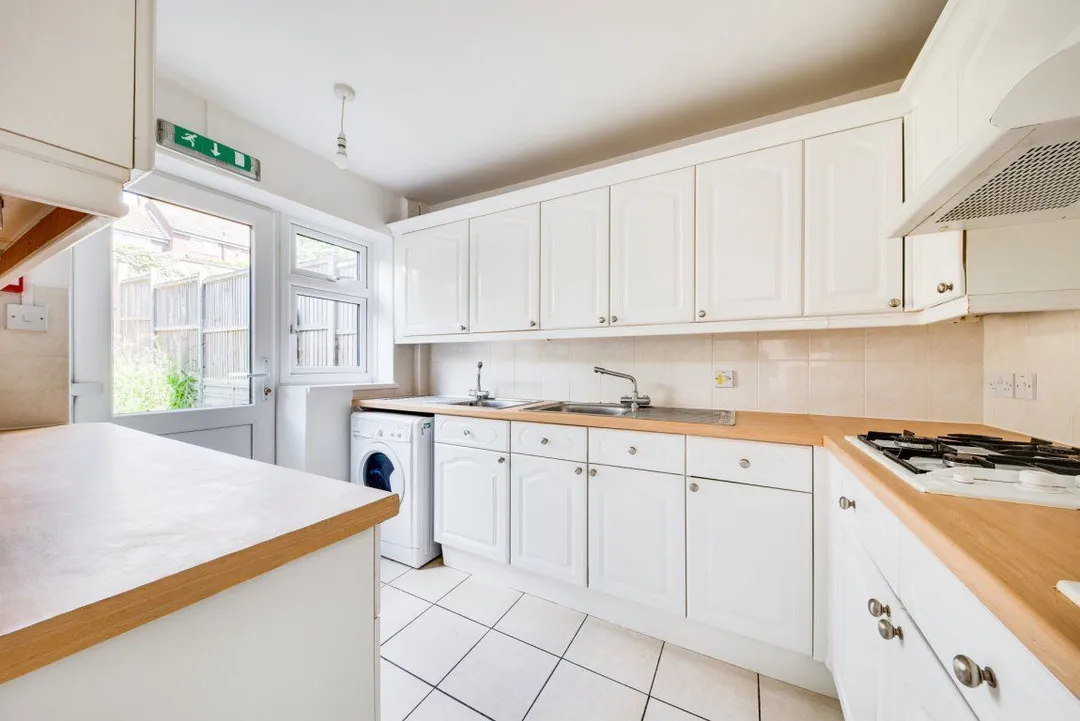 Room Godden Road in Canterbury