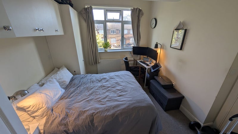 Room Southcroft Road in Greater London