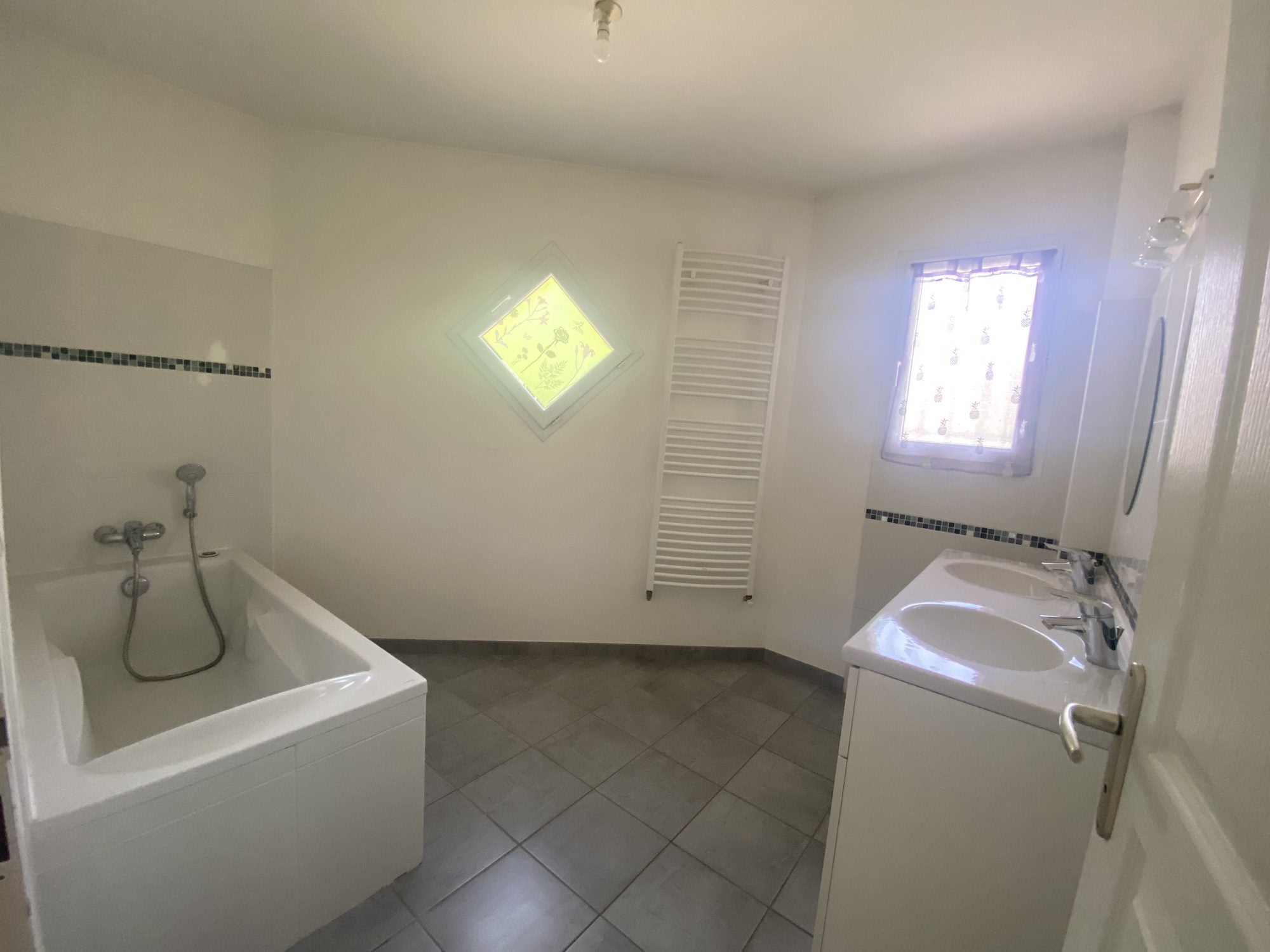 House Rue des Moineaux in Bourgoin-Jallieu