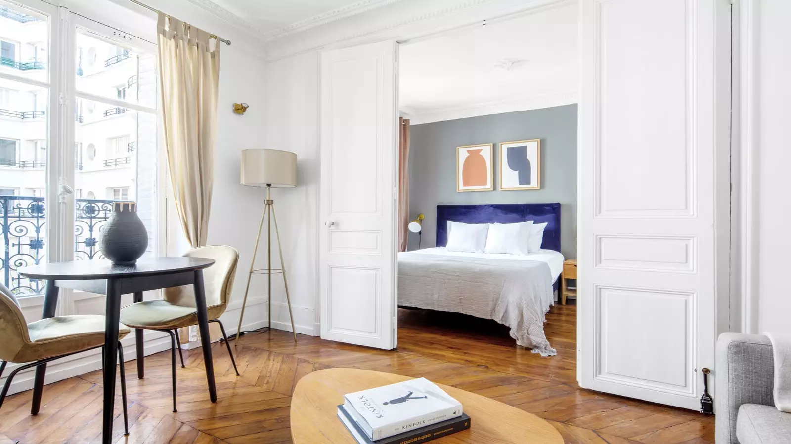 Flat Rue de l'Étoile in Paris