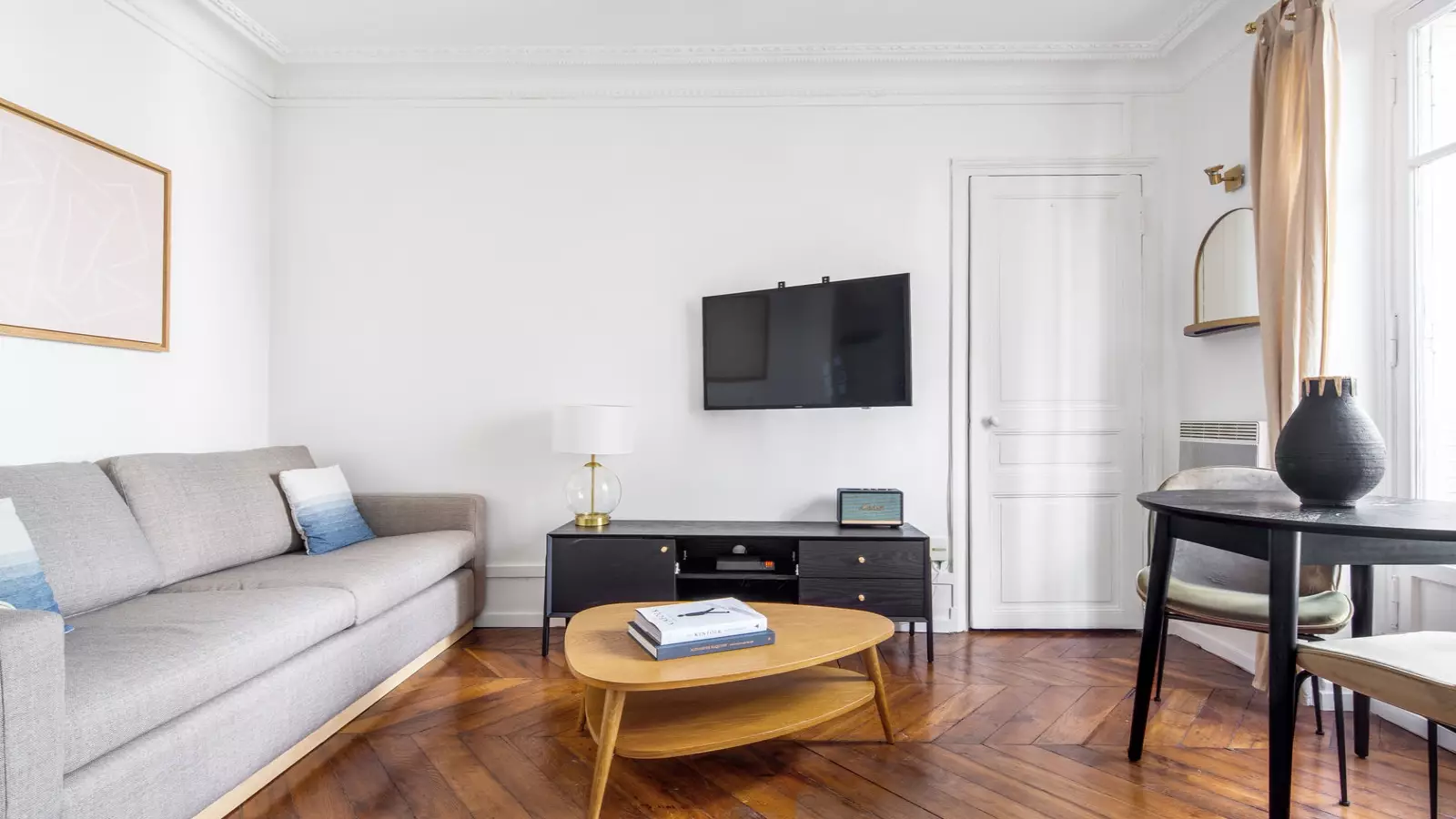Flat Rue de l'Étoile in Paris