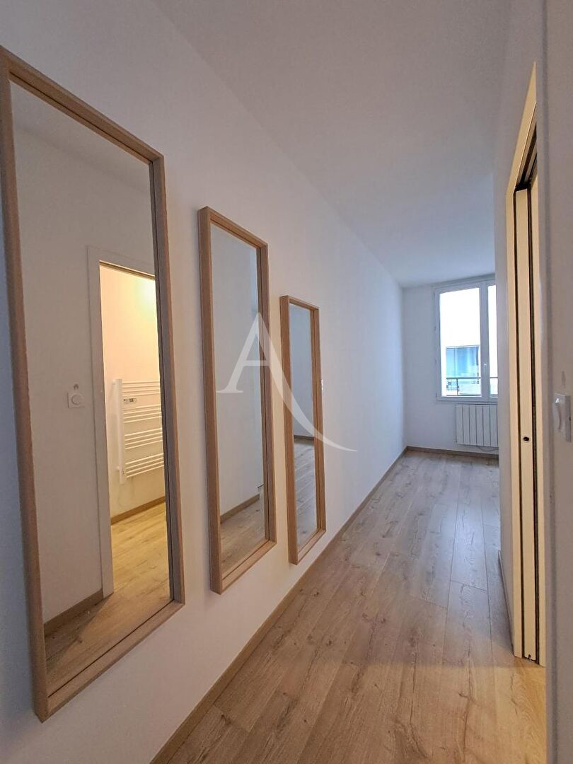 Flat Quai de Versailles in Nantes