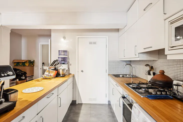 Flat New Crane Place in Greater London