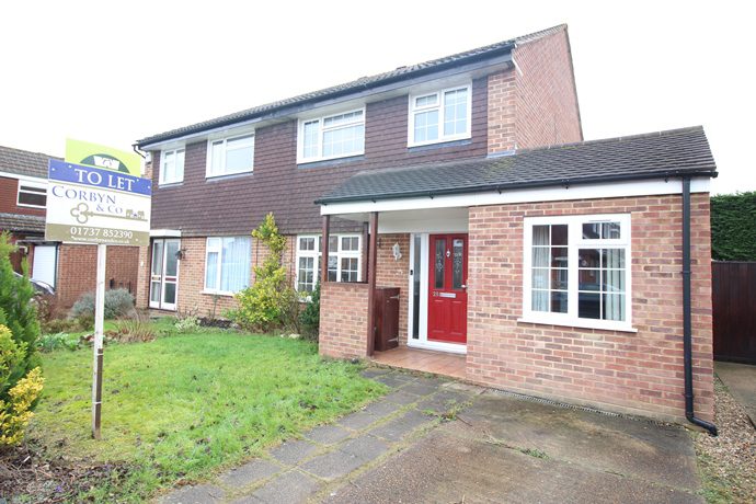 Flat Poynes Road in Reigate and Banstead