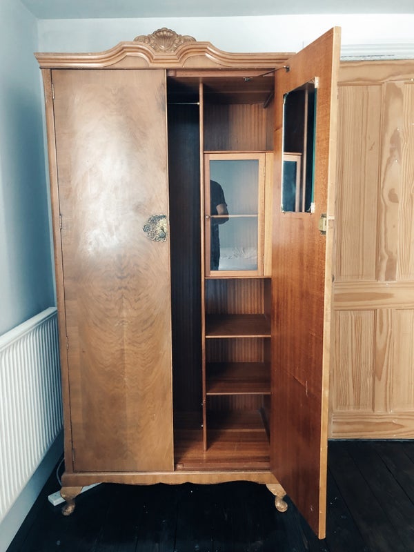 Room Goldsmith Road in Greater London