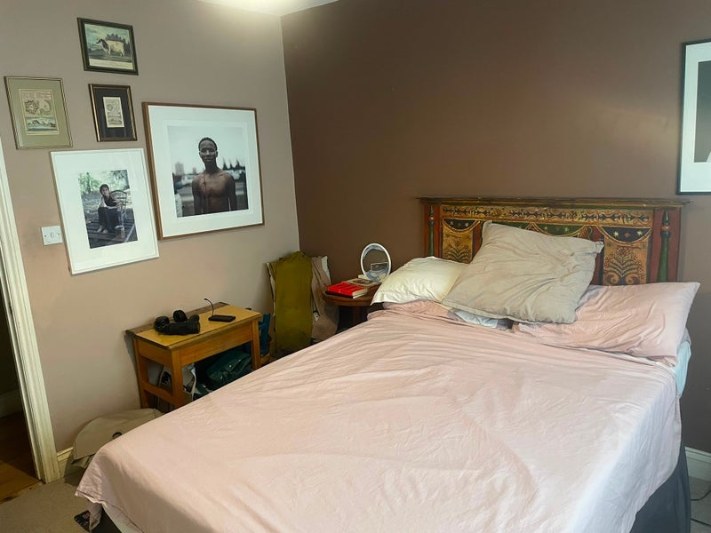 Room Woodchurch Road in Greater London