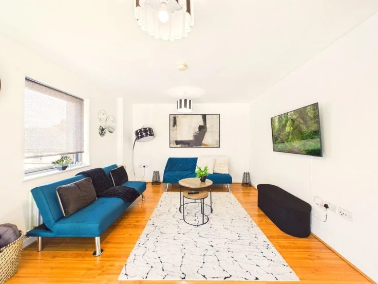 Flat Southwold Road in Greater London