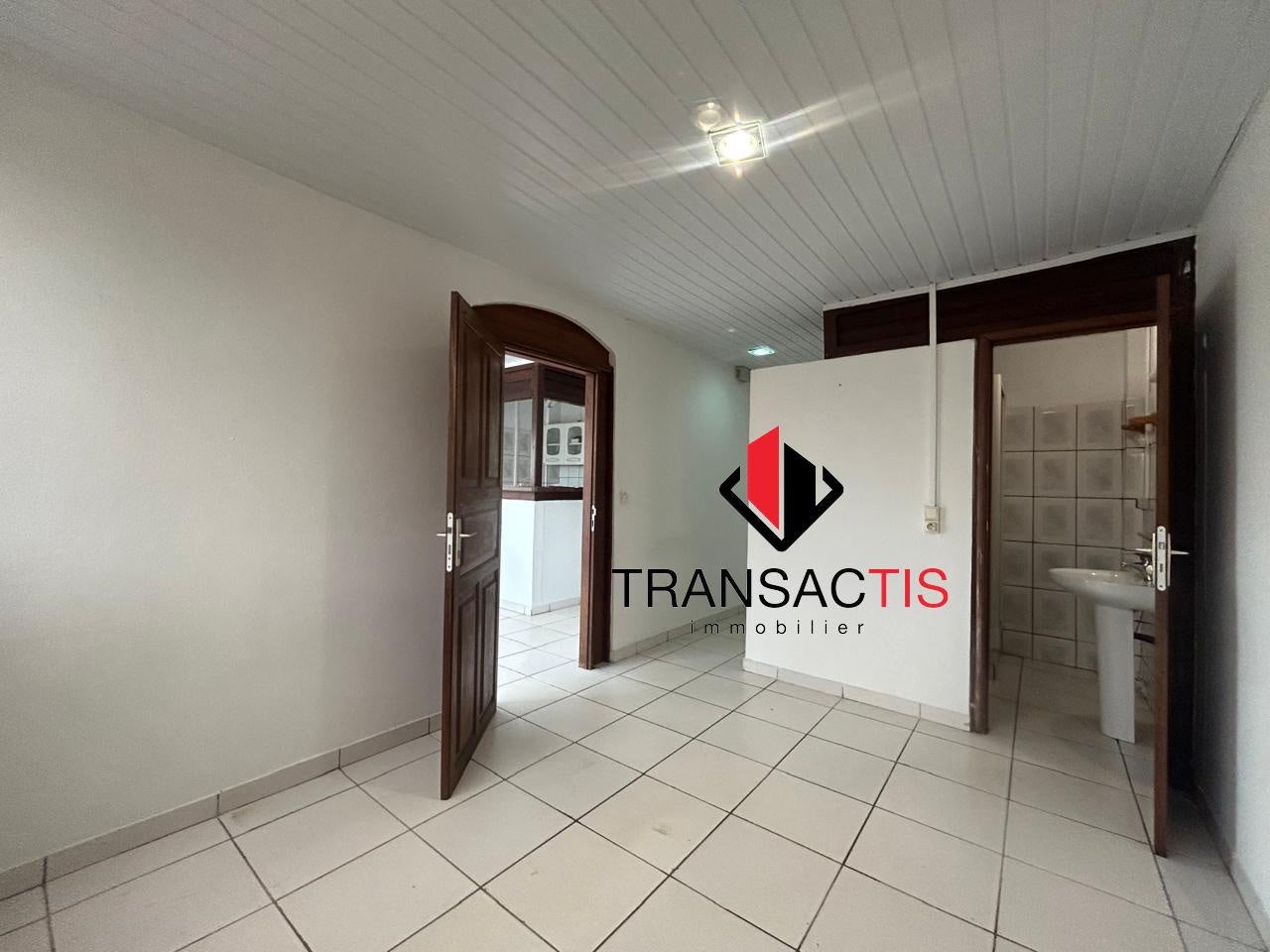 Appartement Route des Encens à Cayenne
