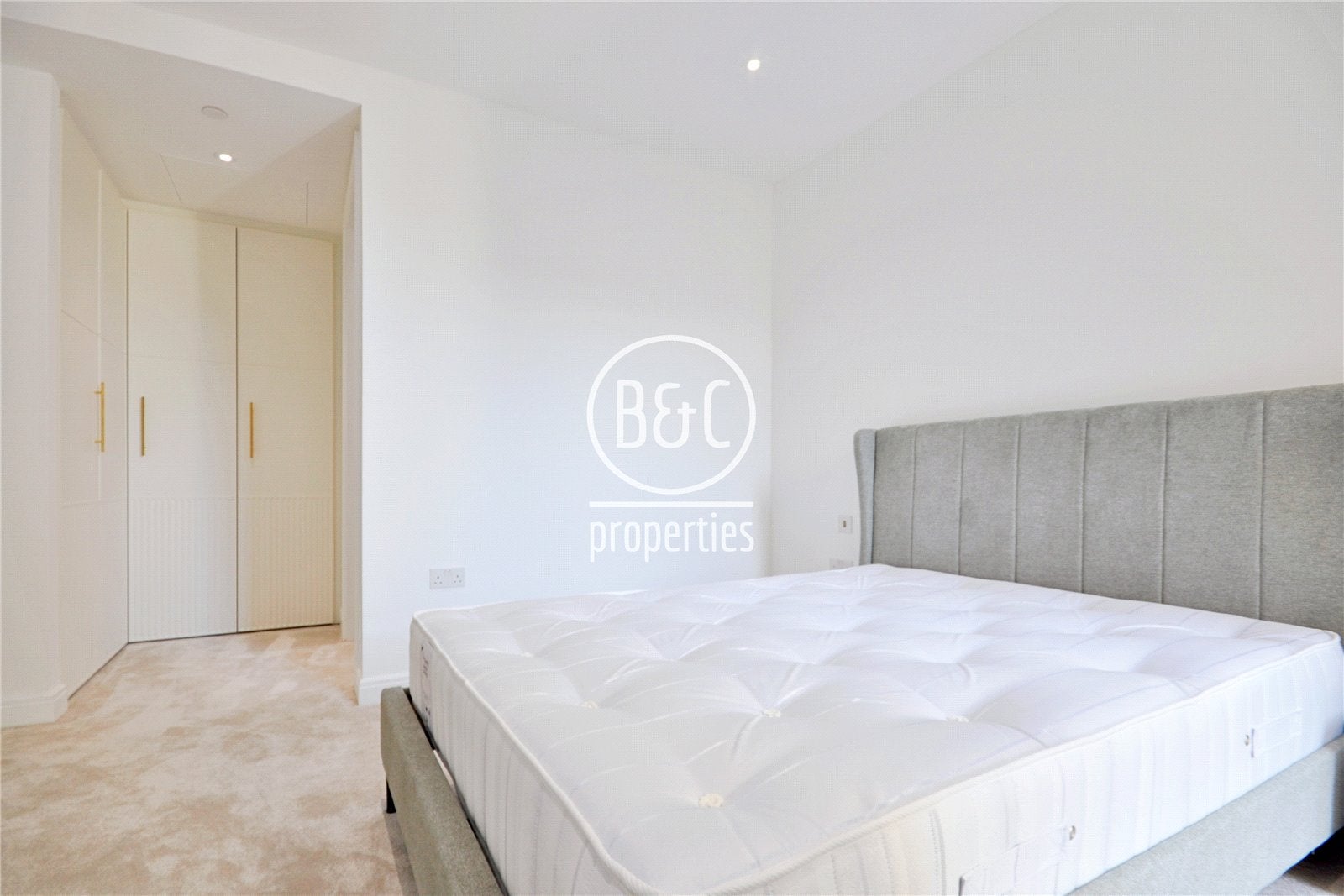 Flat Europa Place in Greater London