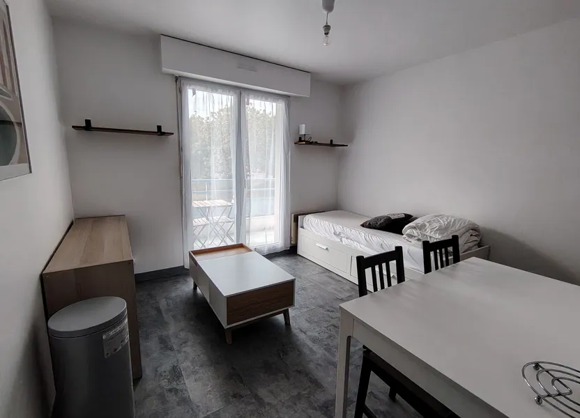 Chambre Rue Debussy à Joué-lès-Tours
