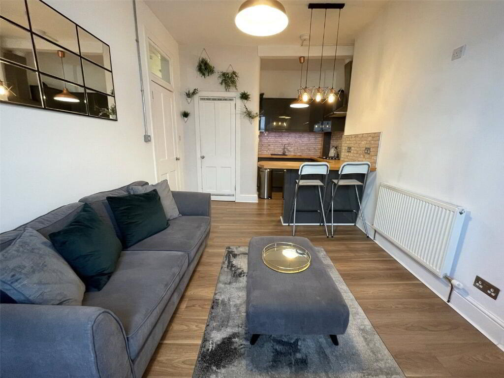 Flat New Mart Road in City of Edinburgh