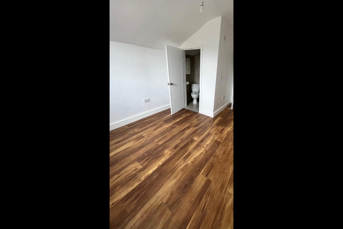 Room Wickham Lane in Greater London
