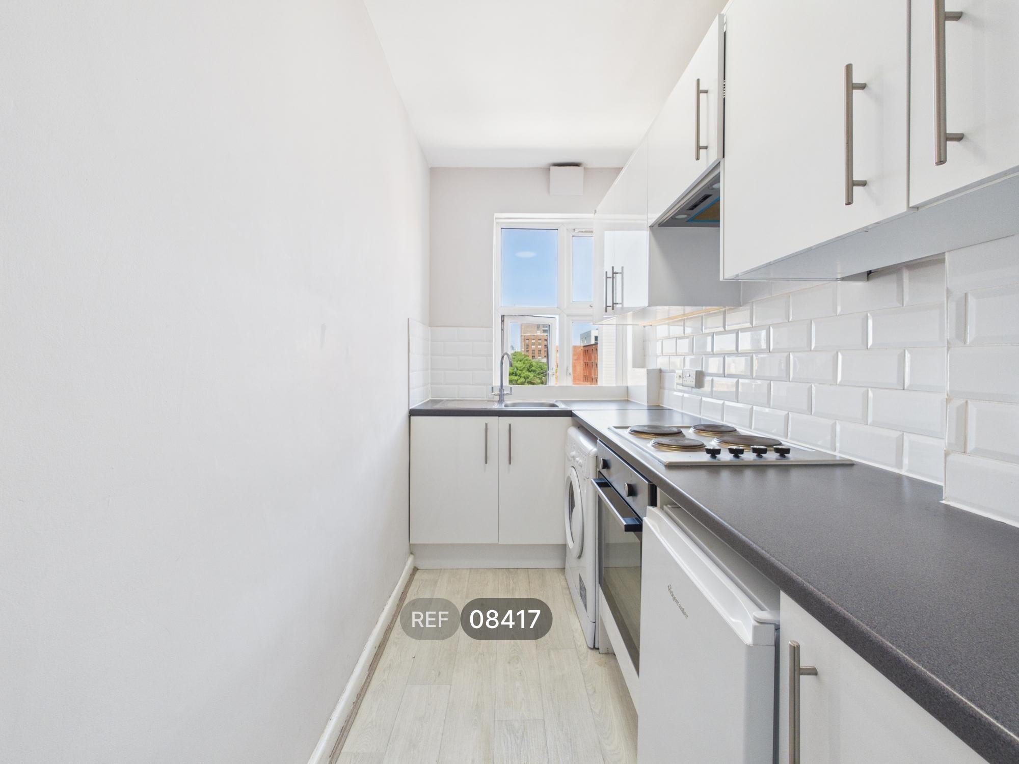 Flat Brixton Hill in Greater London