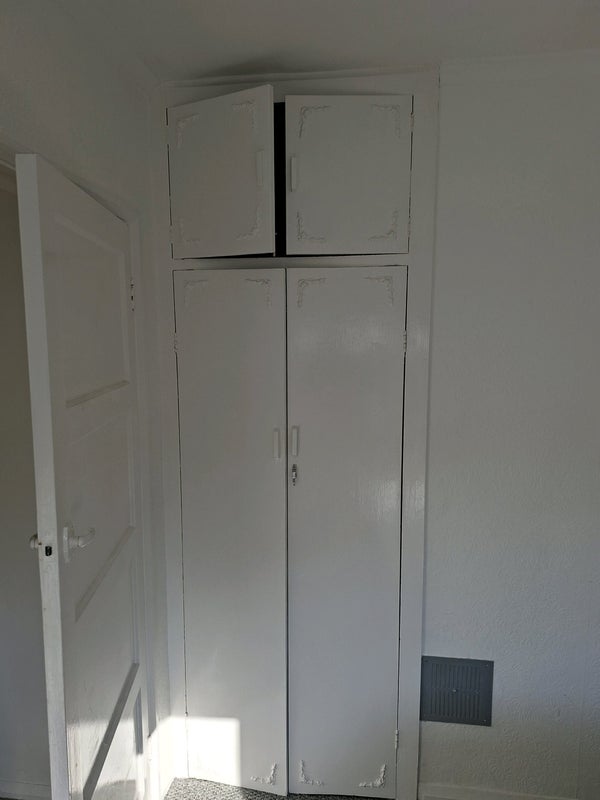 Room Petersham Drive in Greater London