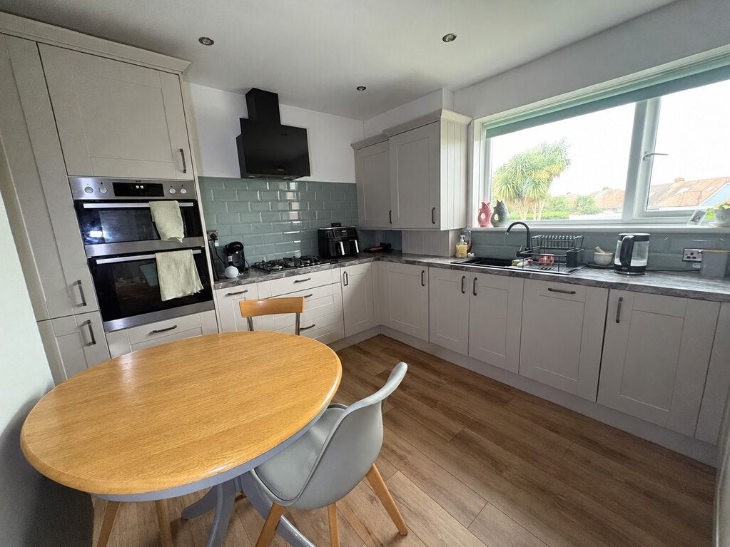 Flat Seaway Grove in Fareham