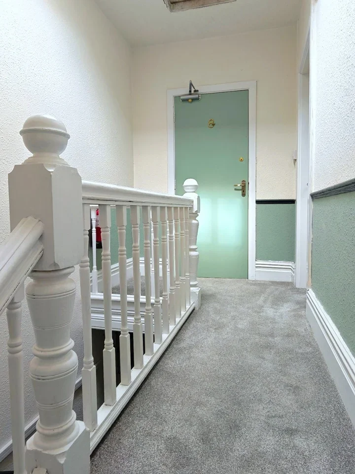 Room Beechwood Road in Rhyl