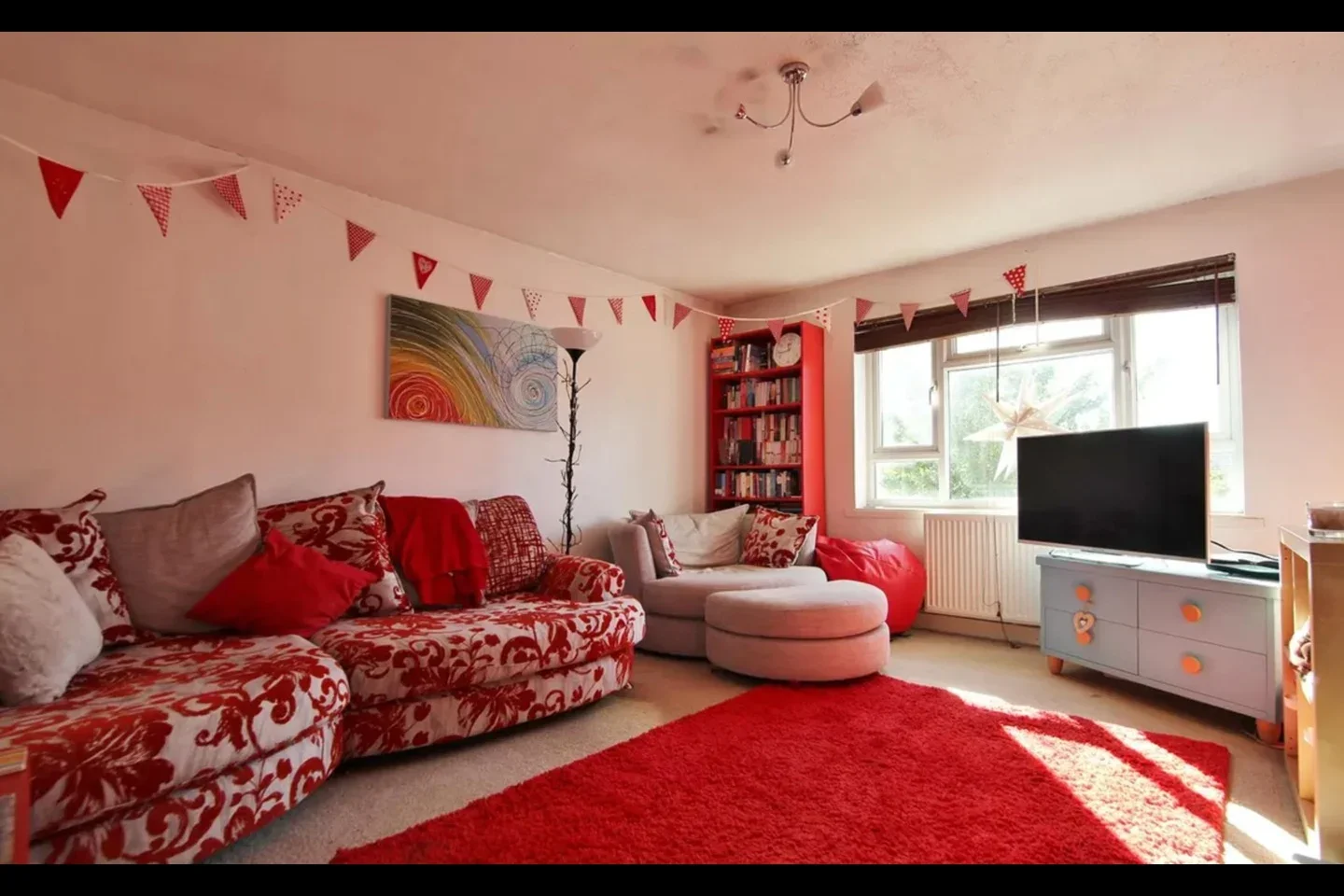 Flat South Street in Greater London