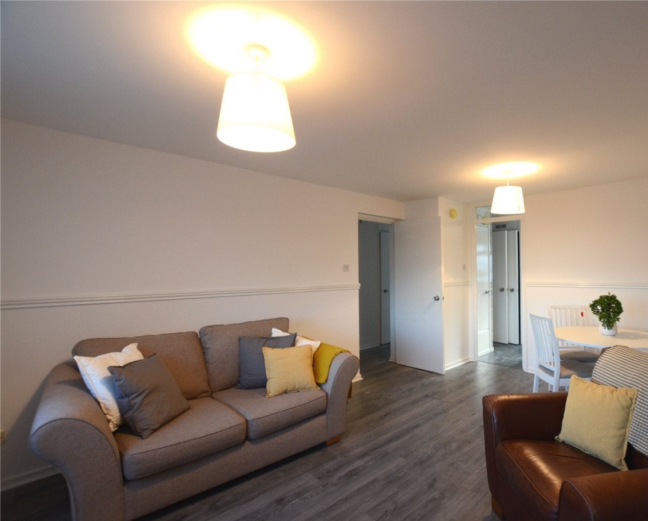 Flat MacLean Square in Glasgow