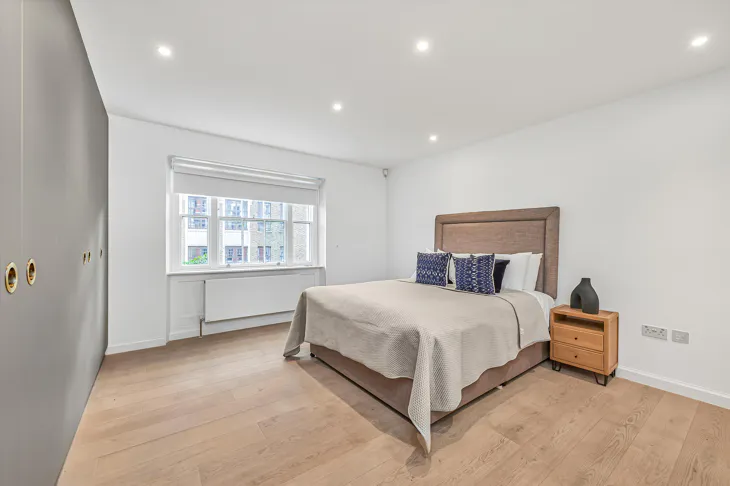 Flat Marylebone High Street in London