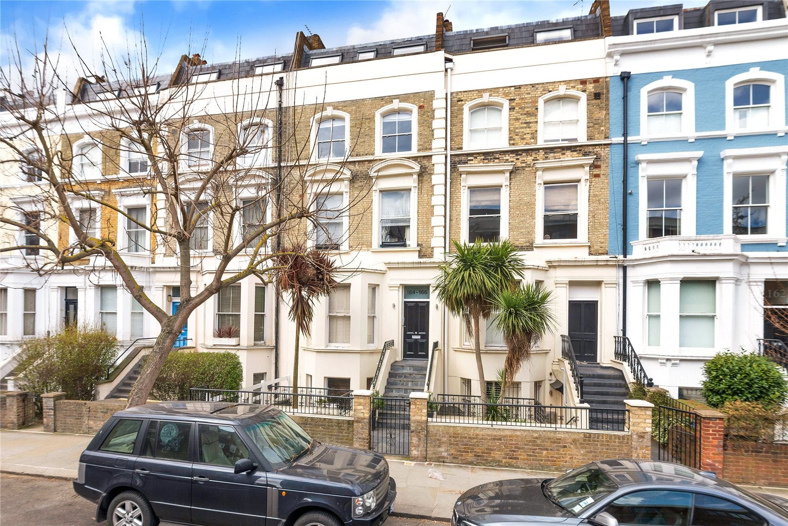 Flat Lancaster Road in Greater London