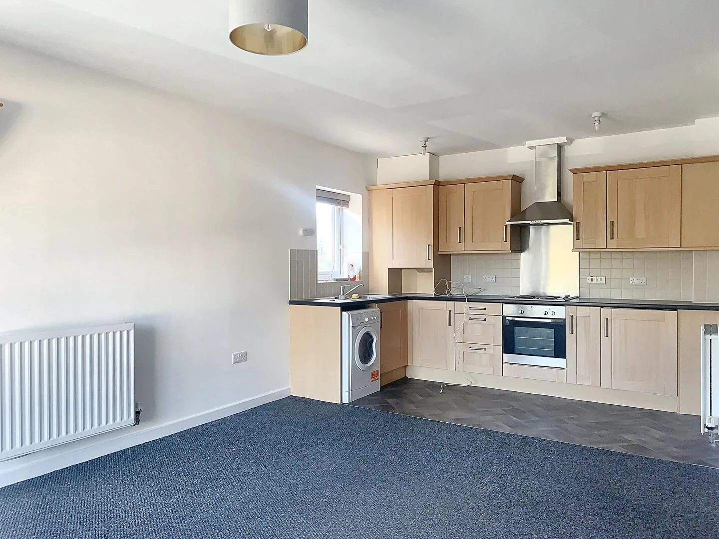Flat Tudor Way in Leeds